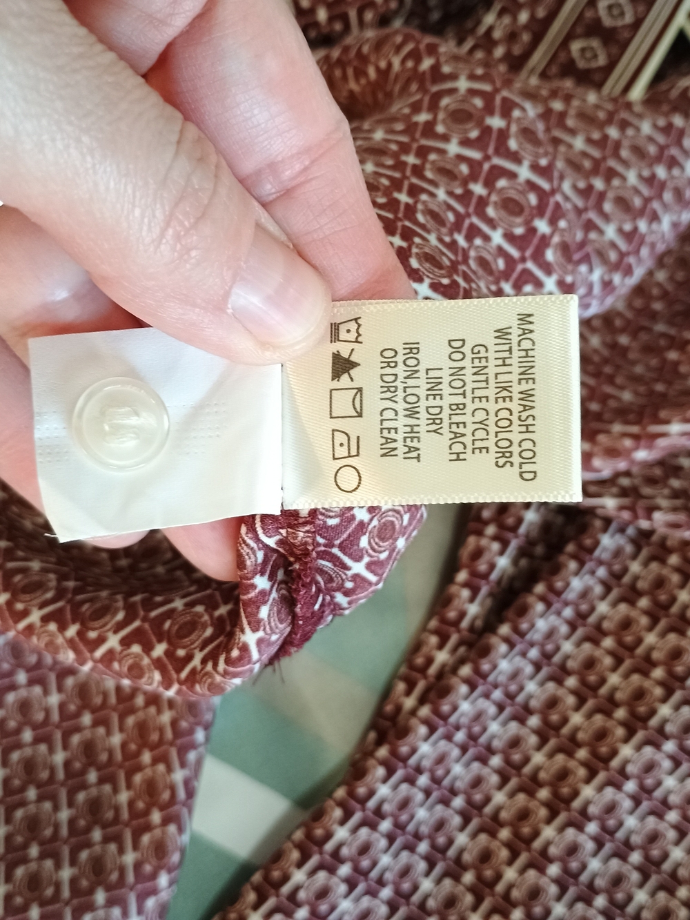 Max Studio Burgundy Geometric Button-Front Blouse - Picture 7 of 8